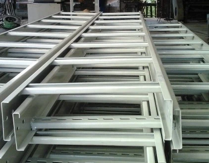 Thang Cáp Điện (Mạ Kẽm)